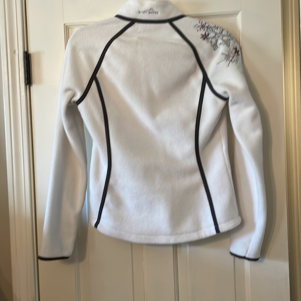 Eddie Bauer white fleece with snowflake embroidery - Picture 5 of 7